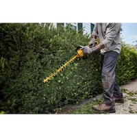DeWALT DCMHT573X1-QW power hedge trimmer Double blade 4.1 kg