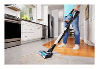 BLACK+DECKER Akku-Hand- und Stielsauger BHFEB520D1 Grau/Schwarz - Fassungsvermögen: 750 ml - Staubsauger Typ: Akku-Hand- und Stielstaubsauger - Nasswischfunktion: Nein - Ladezeit: 300 min - Max. Laufzeit: 64 min - Spannung: 18 V