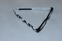 Figoline Lesebrille Cow +2,0 - Grössensystem: EU - Brillenglasfarbe: Klar - Zielgruppe: Unisex - Sehstärke: +2 -0 - Brillenform: Rechteckig - Kopfbreite: Normal
