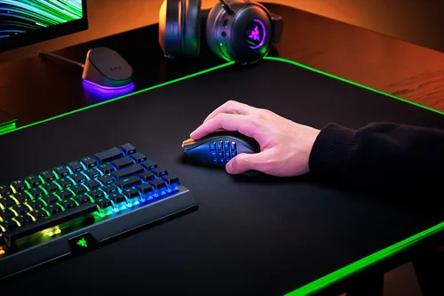Razer Naga V2 Pro mouse Gaming Right-hand RF Wireless + Bluetooth + USB Type-C Optical 30000 DPI