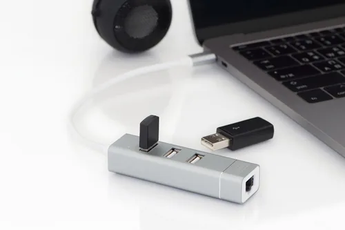 Digitus USB Type-CTM 3-Port Hub + Fast Ethernet LAN Adapter