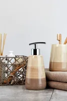 Wenko Seifenspender Pottery 360 ml, Sand - Fassungsvermögen: 360 ml - USB-Schnittstelle: Nein - Detailfarbe: Sand - Wandmontage: Nein - Sensor-Technik: Nein