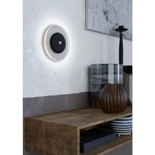 EGLO Leuchten Wandleuchte TREPELLA Akku LED mit Magnet Schwarz - Smart Home: Nicht kompatibel - Dimmbar: dimmbar - Anwendungsbereich: Indoor - Betriebsart: Akkubetrieb - USB - Zusätzliche Ausstattung: Bewegungssensor - Farbwechsel - Fernbedienung - inkl. 