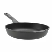 BergHOFF Bratpfanne Leo Stone+ 28 cm - Material: Aluminium - Pfannentyp: Bratpfanne - Kompatible Kochfelder: Backofen - Glaskeramik - Gas - Halogen - Induktion - Elektro - Antihaftbeschichtung: Ja - Detailfarbe: Schwarz - Set: Nein