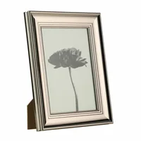EGLO Bilderrahmen Renabie Chrom, 13 x 18 cm - Detailfarbe: Chrom - Bildformat: 13 x 18 cm - Rahmenformat: 18 x 23 cm - Detailmaterial: Glas - Kunststoff - Grundmaterial: Glas - Kunststoff
