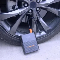 4smarts Powerbank PitStop+ mit Starthilfeausrüstung & Kompressor - Akkutyp: Lithium-Polymer (LiPo) - Akkukapazität: 8800 mAh - Detailfarbe: Schwarz - USB Ladeanschluss: 1 - USB-C PowerDelivery: Nein - Max. Output USB-C PowerDelivery: 0 W