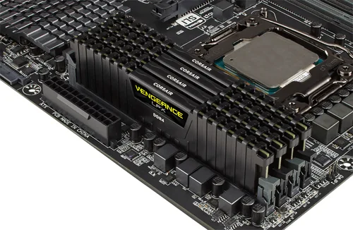 DDR4 8GB PC 2400 CL14 CORSAIR VengeanceT Black