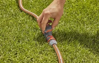 GARDENA Schlauchkupplung mit Regulierventil - Material: Kunststoff - Produkttyp: Kupplung