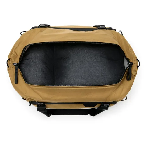 Peak Design Duffle Bag 35 l Coyote - Nachhaltigkeit: Nicht angegeben - Farbe: Braun - Breite: 56 cm - Höhe: 34.5 cm - Tiefe: 26 cm - Volumen: 35 l