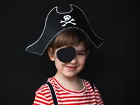 Partydeco Partyaccessoire Pirat - Assortiert: Nein - Packungsgrösse: 2 Stück - Produkttyp: Partyaccessoire - Motto: Pirat - Detailfarbe: Schwarz - Material: Papier