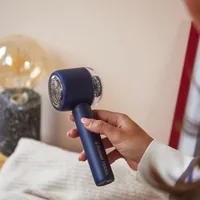 Russell Hobbs 27660-56 fabric shaver Blue