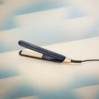 Remington Haarglätter Sapphire Luxe S5805 - Ionentechnologie: Nein - Haarglätter Eigenschaften: Automatische Sicherheitsabschaltung - Glätten - Locken - Verriegelungsmechanismus - Anwender: Heimanwender - Material Glättplatten: Keramikbeschichtet
