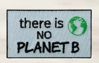 Mono-Quick Aufbügelbild Recycl-Patch No Planet B 1 Stück - Breite: 6.2 cm - Länge: 3.5 cm - Motiv: Text - Planet - Anzahl Stück: 1 Stück
