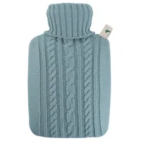 Hugo Frosch Wärmflasche PVC Strickbezug pastellblau 1.8 l - Material: PVC - Detailfarbe: Hellblau