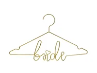 Partydeco Hochzeitsaccessoire Kleiderbügel Bride 45 x 27 cm, Gold - Packungsgrösse: 1 Stück - Produkttyp: Hochzeitsaccessoire - Material: Metall - Detailfarbe: Gold - Motto: Hochzeit