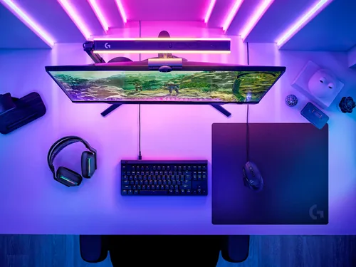 Logitech Gaming-Mausmatte G740 Schwarz - Tiefe: 400 mm - Breite: 460 mm - Detailfarbe: Schwarz - Form: Eckig - Höhe: 5 mm - Handgelenkauflage: Nein