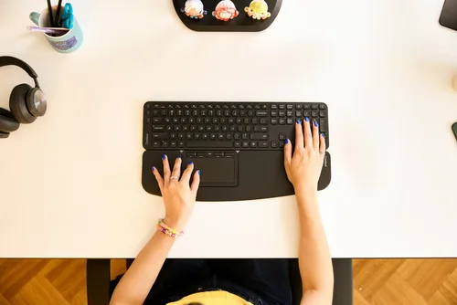 Contour Design Contour Balance Full-Size Keyboard Wireless DE Layout