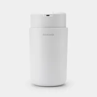 Brabantia Seifenspender ReNew 250 ml, Weiss - Fassungsvermögen: 250 ml - USB-Schnittstelle: Nein - Detailfarbe: Weiss - Wandmontage: Nein - Sensor-Technik: Nein