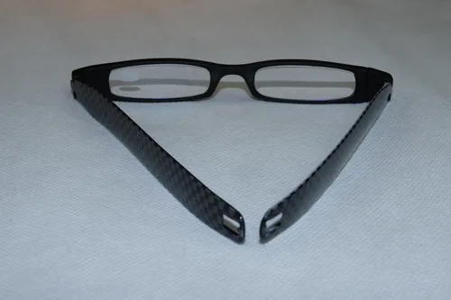 Figoline Lesebrille Carbon +3,0 - Grössensystem: EU - Brillenglasfarbe: Klar - Zielgruppe: Unisex - Sehstärke: +3 -0 - Brillenform: Rechteckig - Kopfbreite: Normal