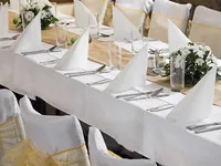 Partydeco Tischdecke Rechteckig, 140 cm x 170 cm, Weiss - Material: Polyester (PES) - Eigenschaften: Keine Eigenschaft - Breite: 140 cm - Länge: 170 cm - Motiv: Hochzeit - Detailfarbe: Weiss