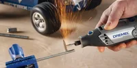 Dremel Multifunktionswerkzeug 3000-1/25 EZ - Ausstattung: Ohne Zubehör - Set: Ja - Produktkategorie: Multifunktionswerkzeug - Werkzeugaufnahme: Spannzangen - Akkusystem: Keine - Funktionen: Bohren - Polieren - Gravieren - Trennen - Schleifen - Fräsen