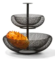 Philippi Etagere Mesh 29 x 29 cm - Produkttyp: Etagere - Materialtyp: Metall - Material: Stahl - Detailfarbe: Schwarz - Anzahl Etagen: 2 × - Stapelbar: Ja