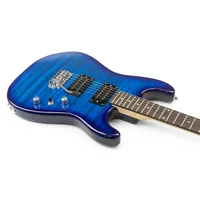 MAX E-Gitarre GigKit Quilted Style Blau - Gitarrenkoffer / Gigbag: Gigbag - Hals: Linde - Tonabnehmerbestückung: HH - Gitarrensteg: Tremolo - Leistung AMP: 0 W - Set: Ja