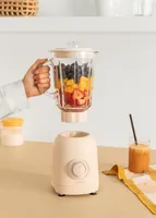 Create Standmixer Matte Crème - Motorleistung: 800 W - Funktionen: Hacken - Ice Crushen - Impulsfunktion - Pürieren - Smoothies - Fassungsvermögen Saftbehälter: 1.5 l - Detailfarbe: Crème