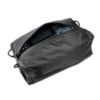 Peak Design Ultraleichter Packwürfel XS Schwarz - Tragemöglichkeit: Gurtschlaufe - Detailfarbe: Schwarz - Zusatzfächer: Nein - Ausstattung: Reissverschluss - Anzahl Objektive: 0 - Bauform Kamera: Zubehör