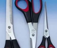 WEDO Schere Universal 3er-Set - Bedienungsseite: Rechtshänder - Klingenmaterial: Edelstahl - Detailfarbe: Schwarz - Rot - Länge: 16 cm - Anwender: Erwachsene