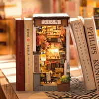 Rolife Bausatz Sakura's Weinstrasse - Modell Art: Book Nook