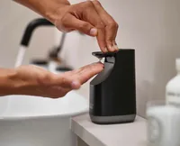 Joseph Joseph Slim Compact Soap Pump black