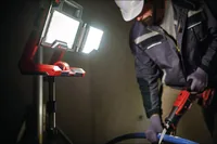 Einhell Professional Akku-Lampe TP-CL 18/3000 Li Set – Solo - Leuchten Kategorie: Akku-Leuchte - Anwendungsbereich: Werkstatt - Leuchtmittel mitgeliefert: Ja - Zusätzliche Ausstattung: Ein/Aus-Schalter - ergonomischer Tragegriff - Leuchtmittel: LED - Schu