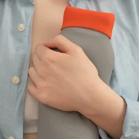Ergostone Nackenkissen - Produkttyp: Massagekissen - Detailfarbe: Grau - Körperbereich: Nacken - Massageart: Akupressur - Wärmefunktion: Keine Angaben - Vibrationsfunktion: Keine Angaben