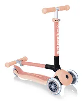 GLOBBER Scooter Junior Foldable Lights ECO Mini Orange - Altersempfehlung ab: 2 Jahren - Ausstattung: Höhenverstellbarer Lenker - Reifentyp:  Kunststoffreifen - Nachhaltigkeit: Nicht angegeben - Belastbarkeit: 50 kg - Einsatzgebiet: Freizeit