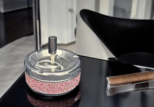 Dameco Aschenbecher mit Schleuderdeckel Rosa - Materialtyp: Metall - Material: Metall - Anzahl Behälter: 1 - Detailfarbe: Rosa