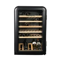Kibernetik Weinkühlschrank WKH49S Rechts, Schwarz - Beleuchtung: Ja - Energieeffizienzklasse: F - Bauart: Freistehend - Einbaunormen: Keine - Einbaumodell: Nein - Tiefe: 54 cm