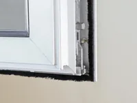 Delock Bürstenstreifen selbstklebend schwarz, 15mm - 5m - Detailfarbe: Schwarz - Art: Bürstenstreifen
