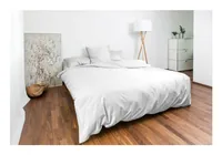 Nobilium Duvetbezug Oni 160 x 210 cm, Weiss - Nachhaltigkeit: OEKO-TEX® STANDARD 100 - Verschlusstyp: Reissverschluss - Grösse: 160 x 210 cm - Motiv: Ohne Motiv - Detailfarbe: Weiss - Detailmaterial: Baumwolle (CO)