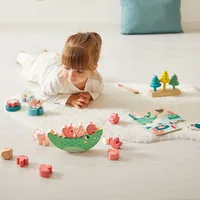 Janod Beschäftigungsspielzeug Box 24 Monate - Altersempfehlung ab: 2 Jahren - Material: FSC®-Holz - Eigenschaften: Keine Eigenschaft - Zertifikate: Keine Zertifizierung - Detailfarbe: Mehrfarbig