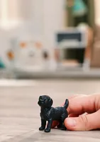 Schleich Spielzeugfigur Schwarze Labrador Hündin - Themenbereich: Farm World - Altersempfehlung ab: 3 Jahren