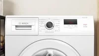 Bosch Serie 2 WGE02420 washing machine Front-load 7 kg 1400 RPM White