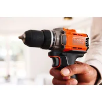 Black & Decker BCD382D1XK-QW drill Orange