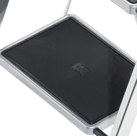 Hailo Trittleiter K70 Standard Line 3 Stufen - Höhe: 69 cm - Belastbarkeit: 150 kg - Produkttyp: Stehleiter - Anzahl Stufen: 3 ×