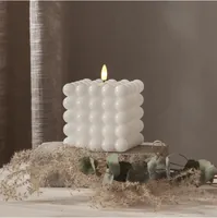 Star Trading LED-Kerze Pillar Flamme Dot, 10 x 12.5 cm, Weiss - Betriebsart: Batteriebetrieb - Fernbedienung: Nein - Aussenanwendung: Nein - Höhe: 12.5 cm - Timerfunktion: Ja - Set: Nein
