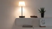 Remember Tischleuchte Pure 3000 Kelvin - Betriebsart: USB - Lampensockel: LED fest verbaut - Farbtemperatur Kelvin: 3000 K - Zusätzliche Ausstattung: USB-Anschluss - Gesamtleistung: 3.7 W - Dimmbar: dimmbar