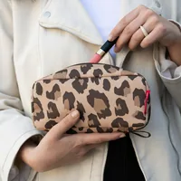 Reisenthel Etui Mulitcase Leo Macchiato - Breite: 21 cm - Höhe: 10 cm - Tiefe: 7 cm - Gefüllt: Nein - Etui-Art: Etui - Material: Polyester