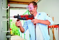 Einhell Bohrhammer TE-RH 28/1 5F - Produktkategorie: Bohrhammer - Werkzeugaufnahme: SDS-plus - Meisselfunktion: Ja - Akkusystem: Netzbetrieb (kein Akku) - Schlagstärke (J): 3 J. - Max. Bohrdurchmesser Beton: 28 mm