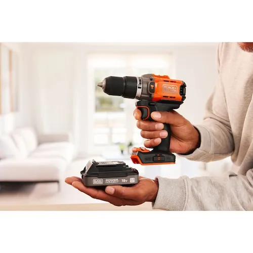 BlackDecker Akku-Schlagbohrschr. 18V 2x2Ah, Kof BCD383D2XK