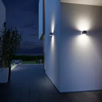 Steinel Wandleuchte L 840 C, 9.1 W, 3000 K, Anthrazit, BT - Dimmbar: nicht dimmbar - Lichtfarbe: Warmweiss - Lichtausbeute: 35.05 lm/W - Gesamtleistung: 9.1 W - Zusätzliche Ausstattung: Keine - Farbtemperatur Kelvin: 3000 K